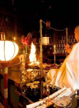 Dormir en un templo con monjes (Shukubo)